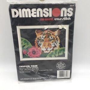 NEW Dimensions #6614 Tropical Tiger Cross Stitch Kit 1991